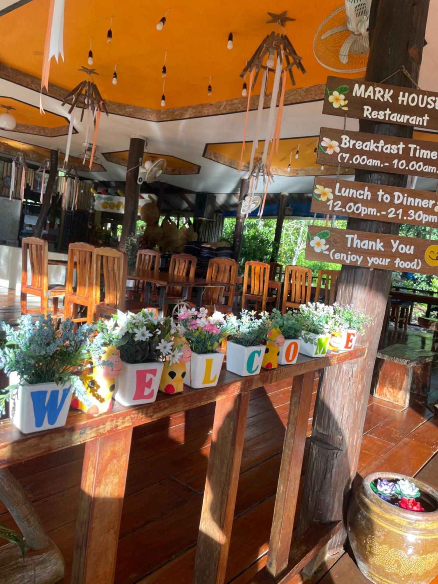 Markhouse Bungalow Ko Kut 外观 照片