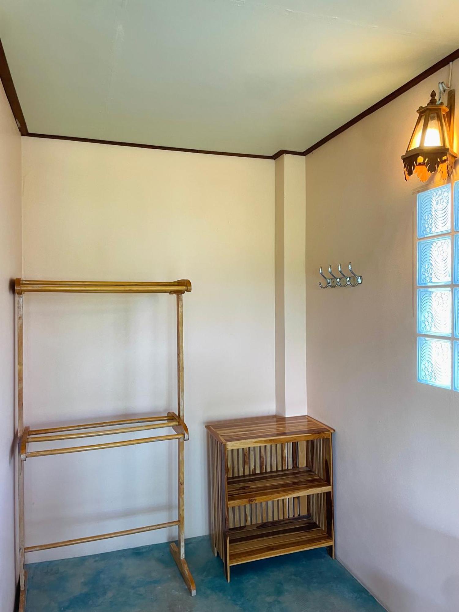 Markhouse Bungalow Ko Kut 外观 照片